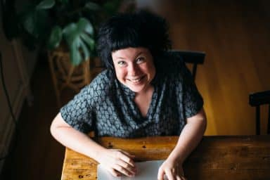 Porträtt av Sanna Lund, medarbetare på Moderskeppet